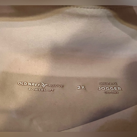 OLD NAVY CARGO JOGGERS SZ.2X PLUS - Picture 2 of 5